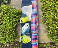 Capita Snowboard 148, Burton Bindings, Burton Board Bag - Pristine Condition