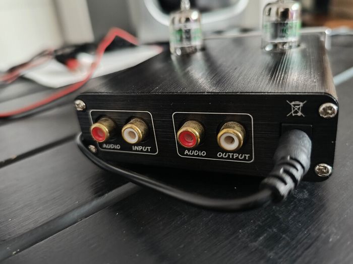 Douk Audio D2 tube preamplifier HIFI Stereo