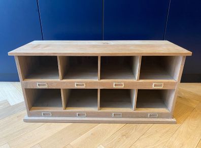 Solid wooden organiser for storage