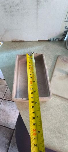 2 Different itmes--1- small travel jewelry case or organizer 12.00 euro. 2-trinklet stone box with lid and nop or could be butter dish,15.00 euro.