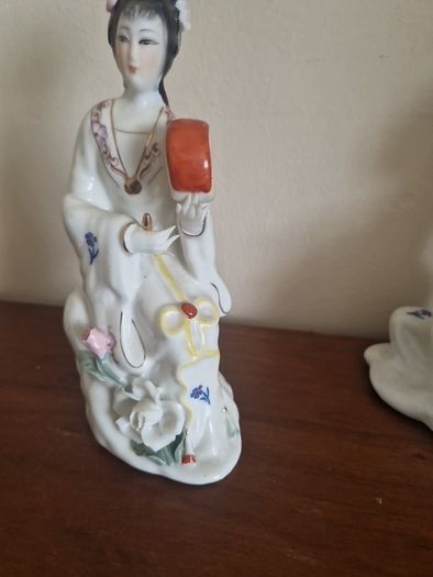 oriental porcelain