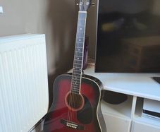 Richwood Acoustic Guitar