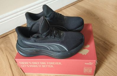 Puma womens runners New