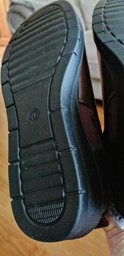 Boots  size 6 and a half  dunnes small tiny mark on one. Worn once