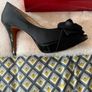 Sachelle Platform Black Satin and Patent Heels - Size 39.5 / Size 6 Image 4