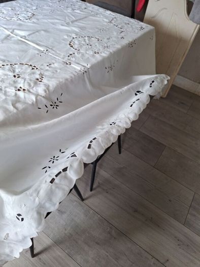 Large Tablecloth