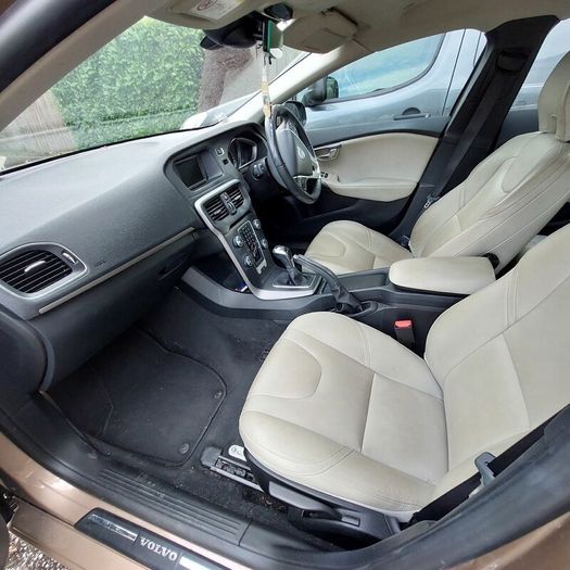 Volvo V40 2016
