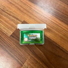 Pokemon Emerald - Nintendo Gameboy