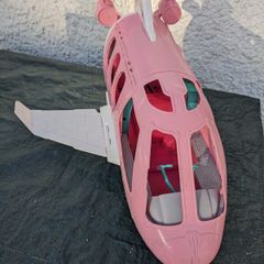 Toy barbie aeroplane