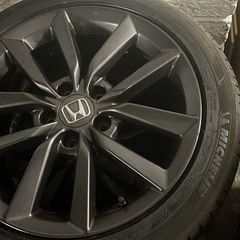alloys 17" Honda 235/45/R17