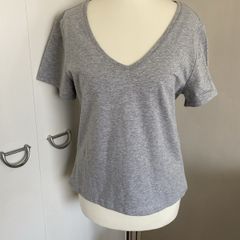 BNWT Grey V Neck Tee Shirt, size 14
