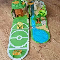 Pokemon playset, carrycase, Kanto region