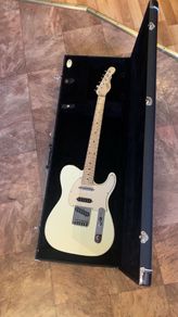 G&L Custom Shop Tele