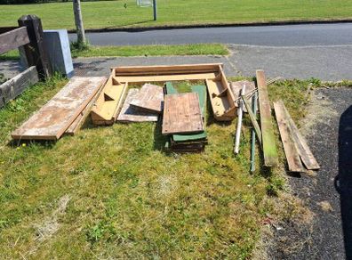 Free Wood