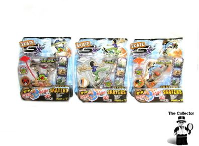 Lot of 3 packets of gx skate racers skateboard tricks skaters gyro power rip cord gift fingerboard tech deck mini skateboard made by Jakks Pacific 2009 brand new sealed