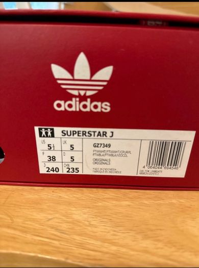 Adidas superstar