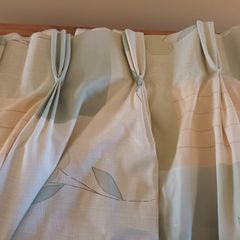 Bed throw and Matching curtains