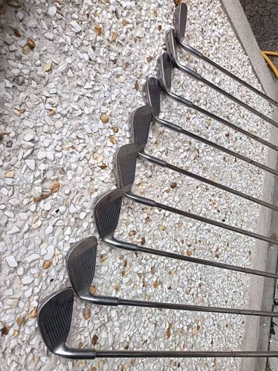 golf clubs