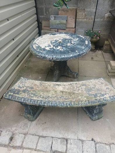 outdoor table & benches