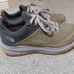 Mens North Face hiking shoes