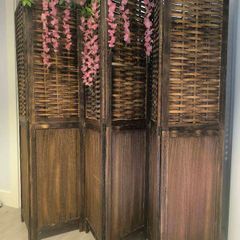 room divider