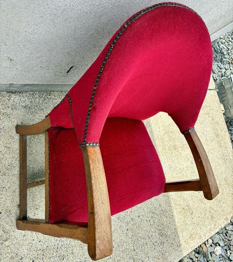 Vintage oak Arts and Crafts tub/ desk chair