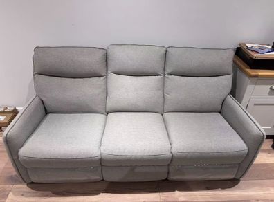 Great Condition Recliner Sofas for Sale   EZ Living Furniture