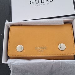 Genuine Guess Purse. brand new