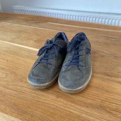 Men's size 10 Ecco shoes