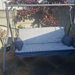 Garden swing
