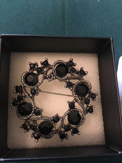 Brooch