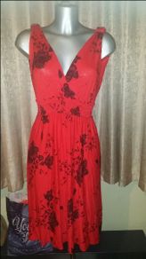 Red floral midi dress size UK8/10 EU36/38 Postage included