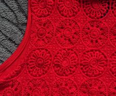 Red Top  Size 8
