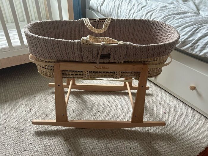Little Green Sheep Moses Basket & Rocking Stand
