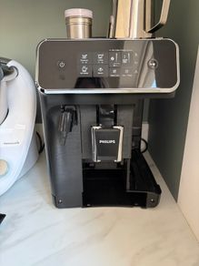 Philips 2200 Series Bean-to-Cup Espresso Machine