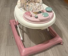 baby walker
