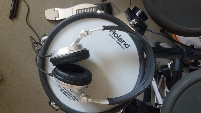 Roland TD-6 V-Drums Electronic Drum Kit