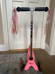 Mini Micro Scooter & Free Micro Scooter Hand Warmers