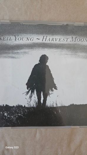 Neil Young - Harvest Moon.