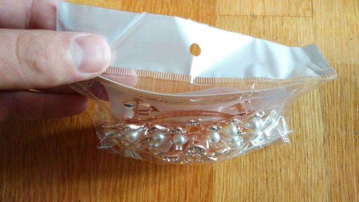 hair clip, hair pin