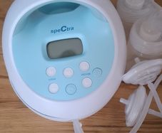 Spectra S1 plus breast pump