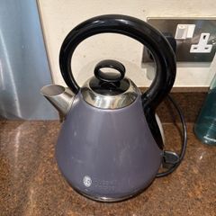 [PRE-ORDER] Russell Hobbs Electric Kettle