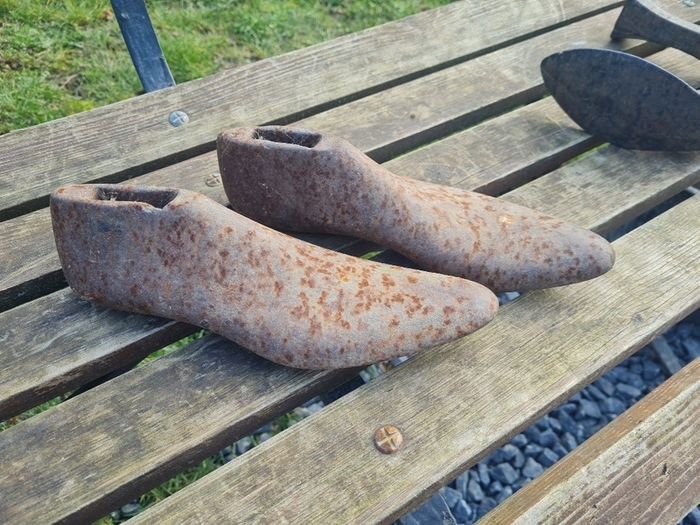 Cast Iron Shoes