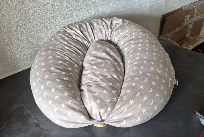 nursing pillow
