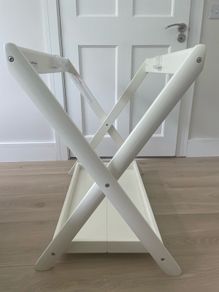 Uppababy bassinet stand