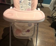 Kinderkraft highchair pink