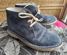 Desert ankle boots