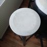 Guinness barrel table with 4 matching stools Image 3