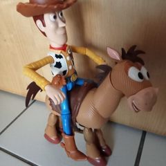 Toy Story 4 Woody & Bullseye