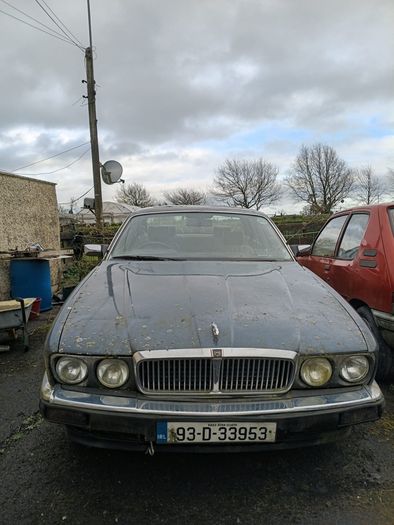 car jag for breaking/ parts